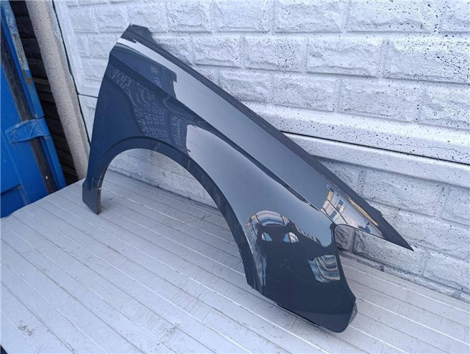 AUDI A3 SEDAN CABRIO 8V5 BŁOTNIK PRAWY ORYGINAŁ (17490240173)