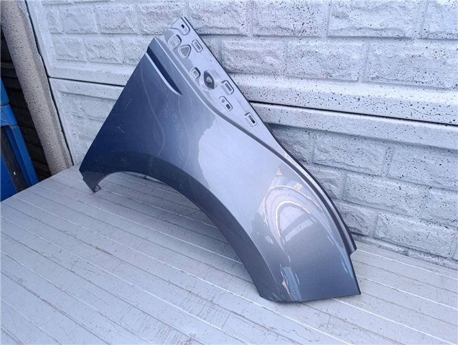 LAND ROVER EVOQUE 19-24 BŁOTNIK PRAWY PRZEDNI ORYGINAŁ (17490241674)