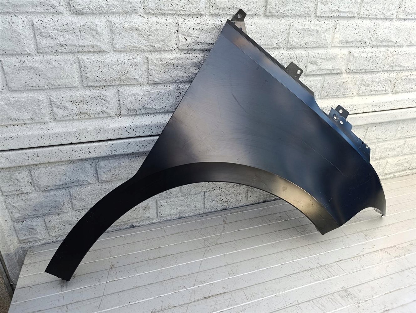 VW ID BUZZ 22- BŁOTNIK PRAWY PRZEDNI NOWY ORYGINAŁ (17495610523)