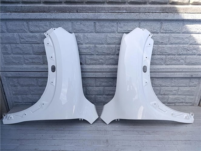 DACIA SPRING 2021- BŁOTNIK PRZEDNI PRAWY LEWY ORYGINAŁ (17495623449)