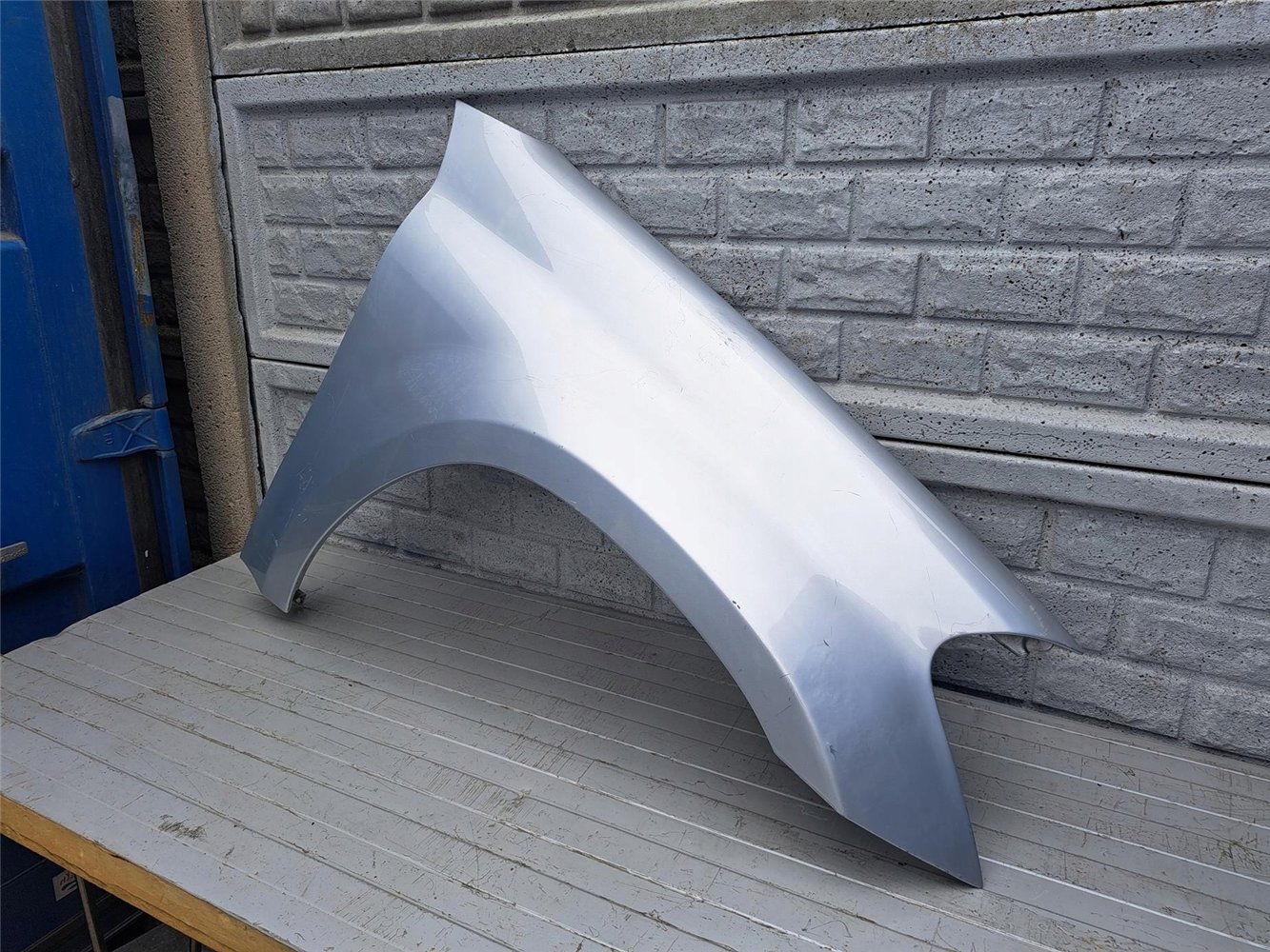 MERCEDES GL 164 W164 BŁOTNIK PRAWY PRZÓD ORYGINAŁ (17495650112)