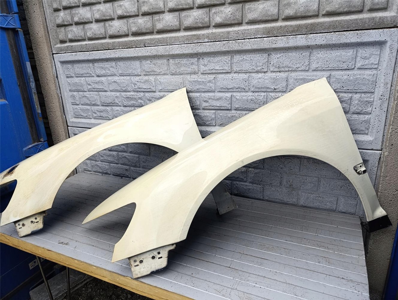 VW PHAETON 2002 – 2009 BŁOTNIK PRZEDNI LEWY ORYGINAŁ (17495679994)