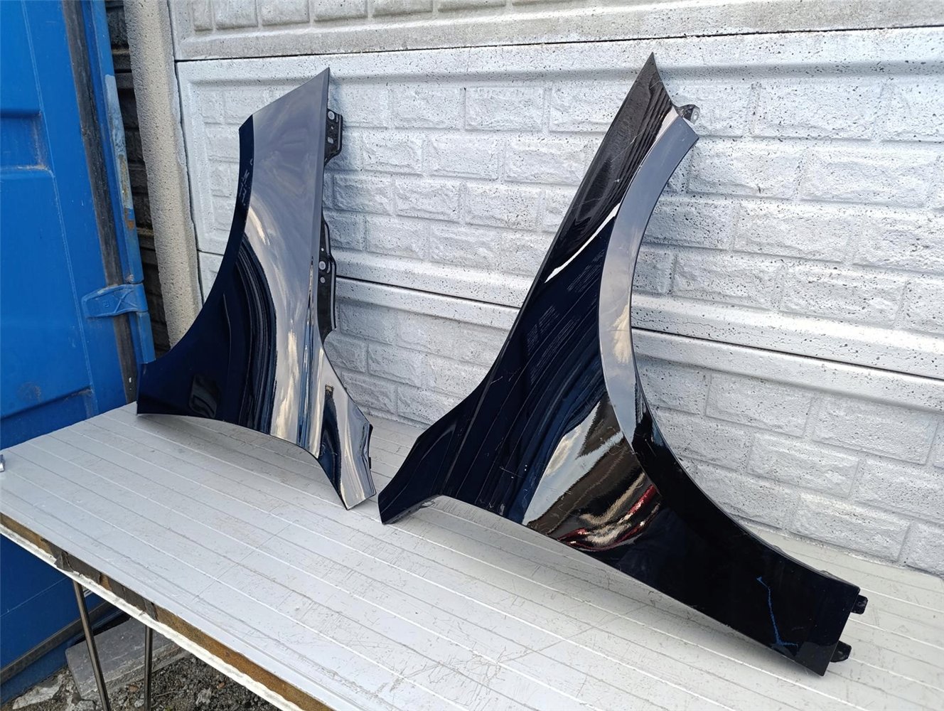 BŁOTNIK PRZEDNI LEWY PRAWY BMW 1 I F40 F 40 ORYGINAŁ (17503095989)