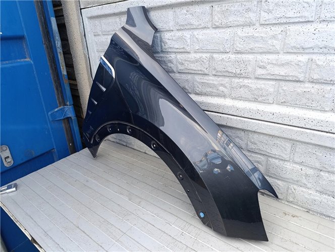 MG MARVEL R BŁOTNIK PRZEDNI PRAWY ORYGINAŁ (17503142435)