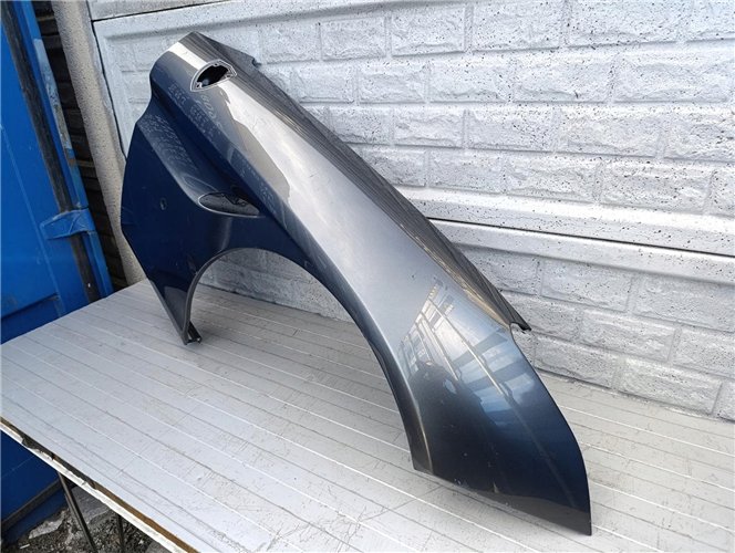 FERRARI CALIFORNIA T BŁOTNIK LEWY PRZEDNI ORYGINAŁ (17503148560)