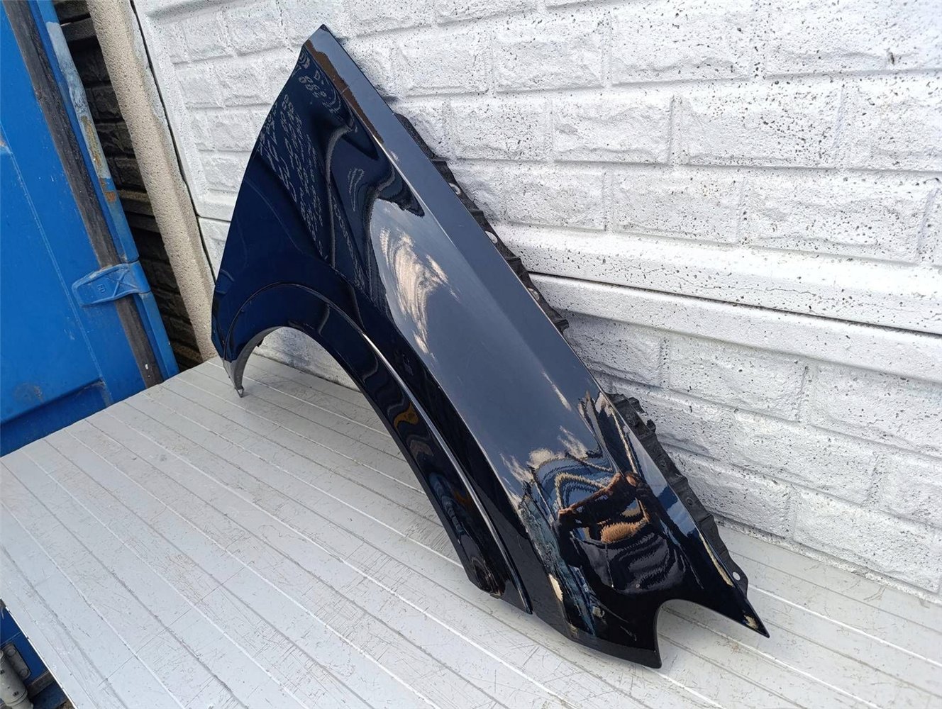 MERCEDES GLS II X167 167 BŁOTNIK PRAWY ORYGINAŁ (17506963147)