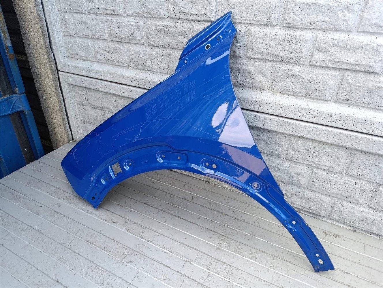 OPEL MOKKA 21-24 BŁOTNIK PRZEDNI LEWY ORYGINAŁ (17507015384)