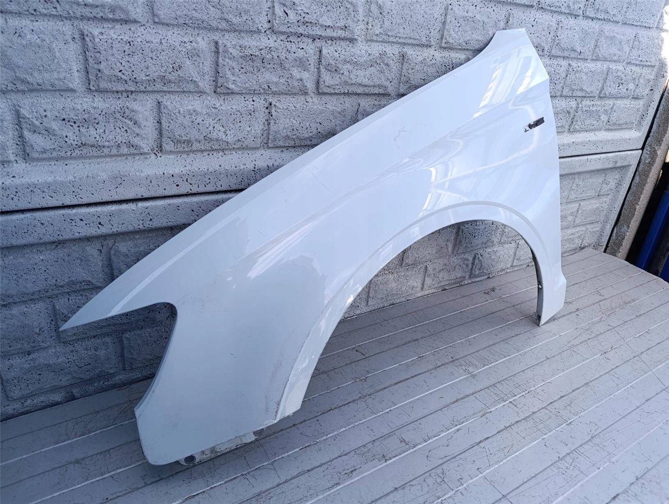 AUDI A3 SEDAN CABRIO 8V5 BŁOTNIK PRZEDNI LEWY ORYGINAŁ (17507040378)