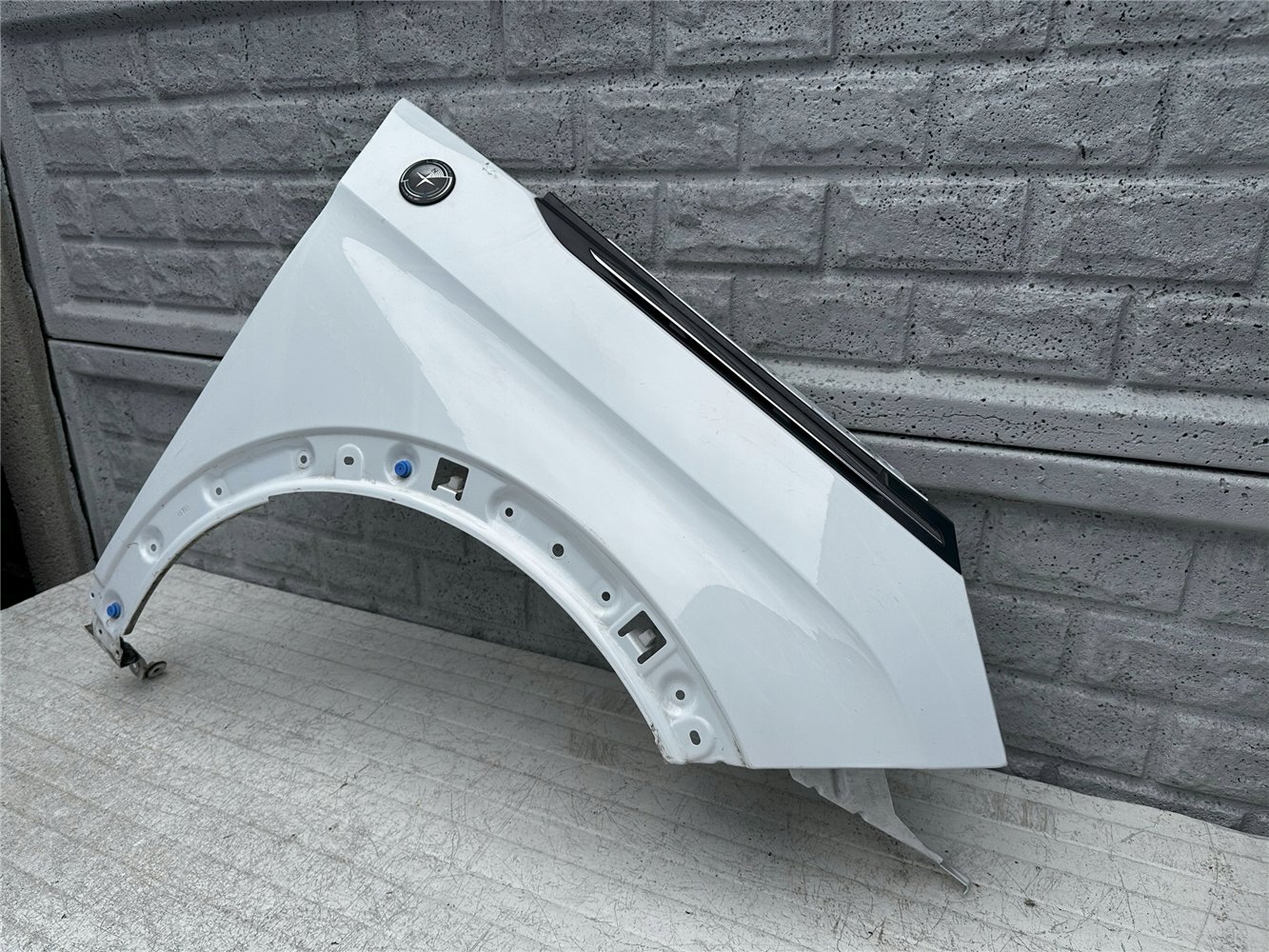 PEUGEOT 3008 5008 16-24 BŁOTNIK PRZEDNI PRAWY ORYGINAŁ (17511727350)