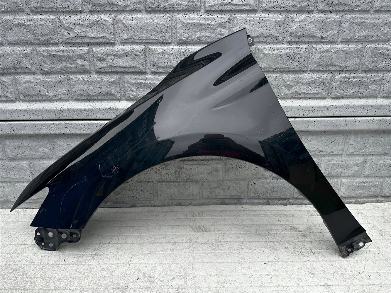 TOYOTA CAMRY 9 IX 2017- 2022 BŁOTNIK PRZEDNI LEWY ORYGINAŁ (17511784253)