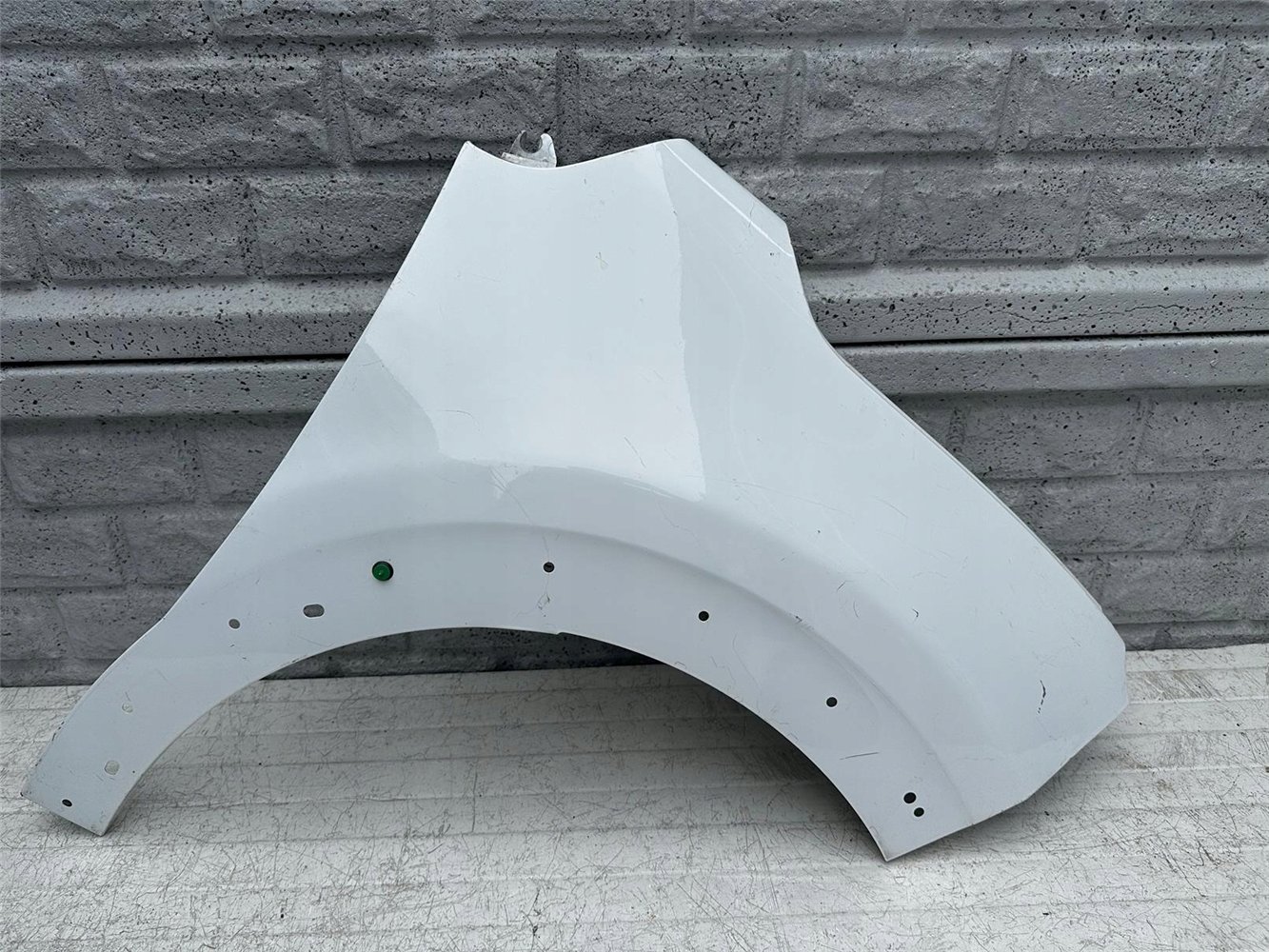 CITROEN C3 2017- 2024 BŁOTNIK PRZEDNI PRAWY ORYGINAŁ (17512000503)