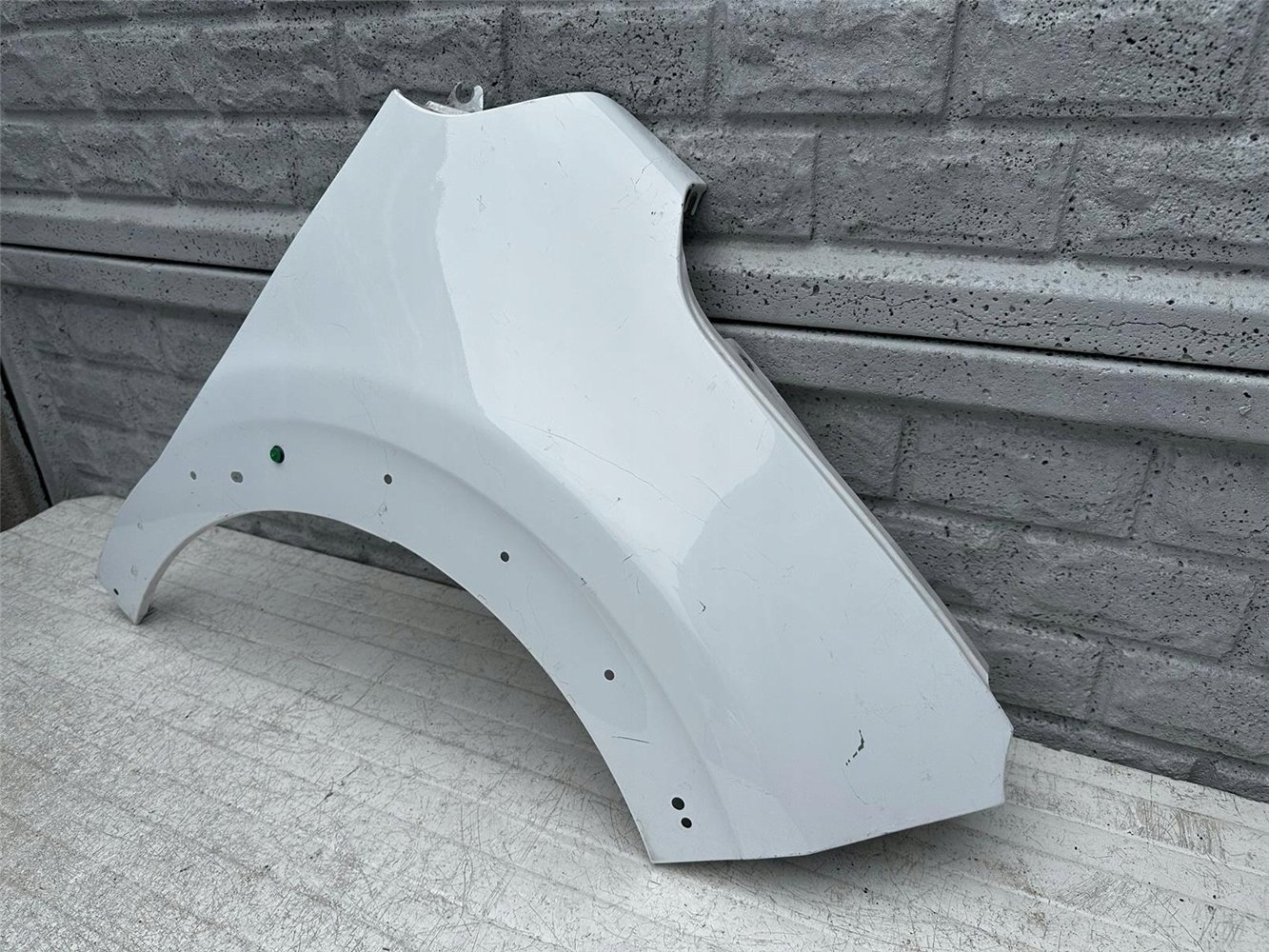 CITROEN C3 2017- 2024 BŁOTNIK PRZEDNI PRAWY ORYGINAŁ (17512000503)