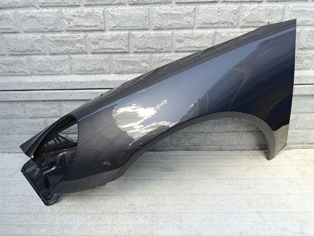 PORSCHE CARRERA 911 991 BŁOTNIK PRZEDNI LEWY ORYGINAŁ (17517603810)