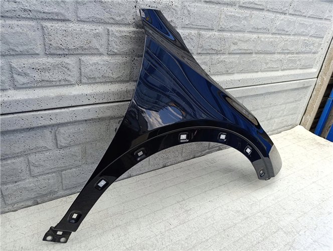 KIA X-CEED XCEED BŁOTNIK PRAWY PRZEDNI ORYGINAŁ (17517624212)