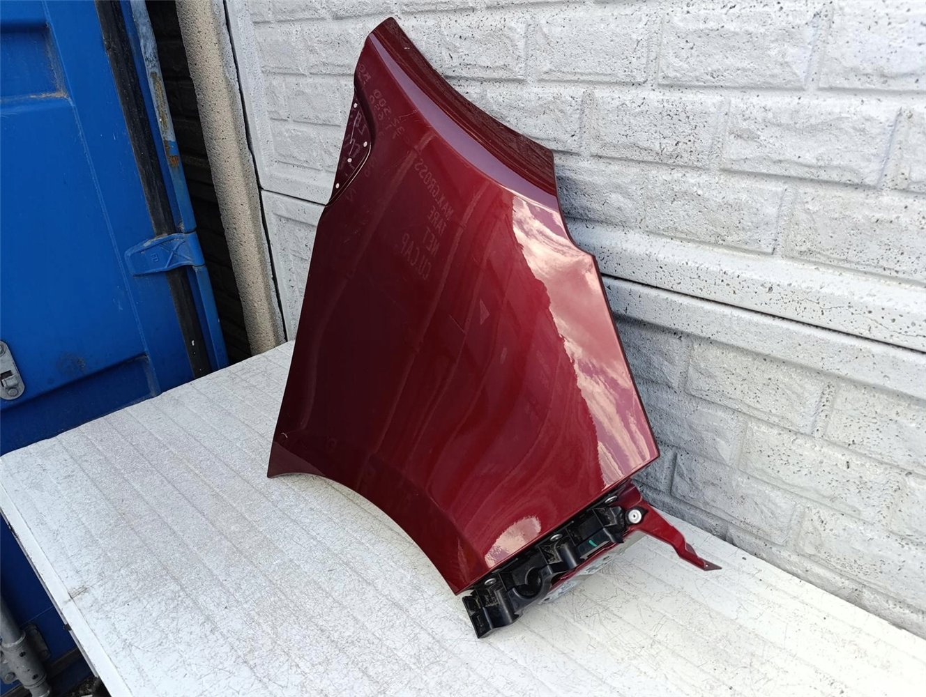 RENAULT TRAFIC IV 2022-24 BŁOTNIK PRZEDNI PRAWY ORYGINAŁ (17517669268)