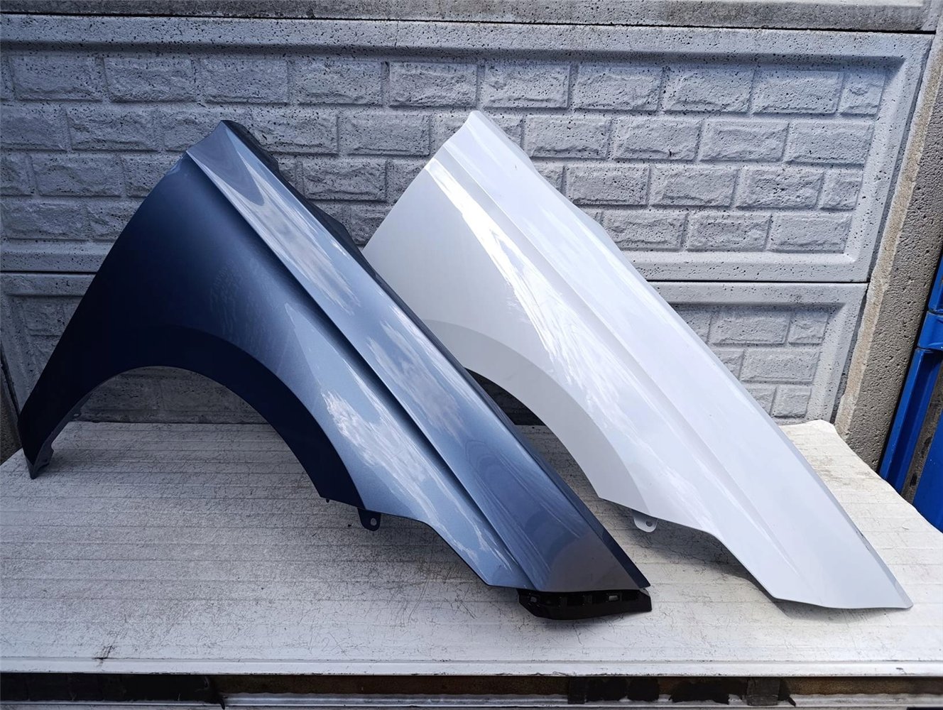 VW ID7 ID 7 BŁOTNIK PRAWY PRZEDNI ORYGINAŁ (17517672716)