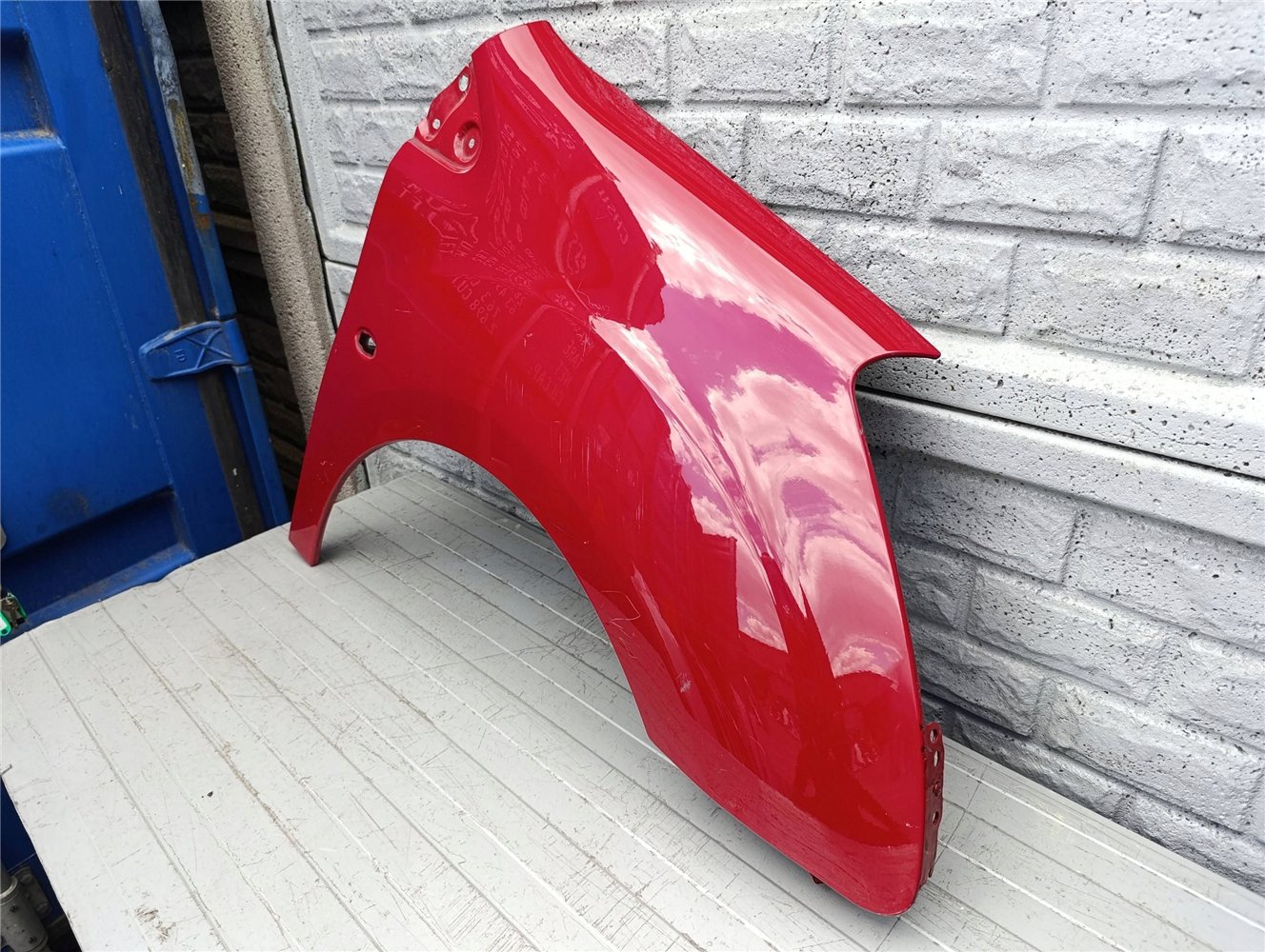 PEUGEOT PARTNER BERLINGO 09-18 BŁOTNIK PRAWY PRZÓD ORYGINAŁ (17522843909)