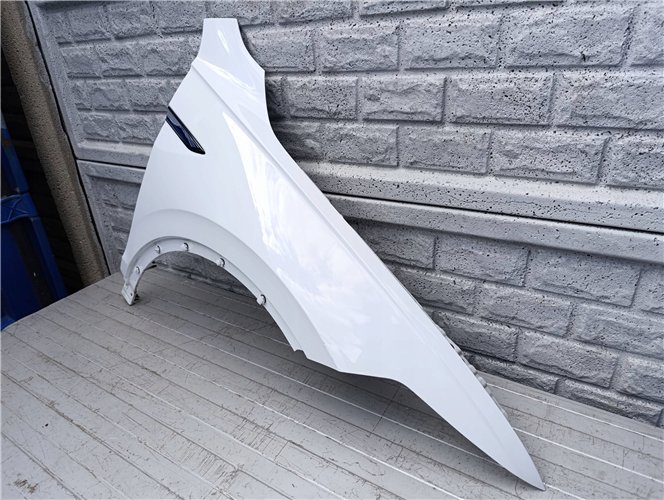 VW TIGUAN 2 II LIFT 2021- BŁOTNIK PRAWY PRZEDNI ORYGINAŁ (17522891451)