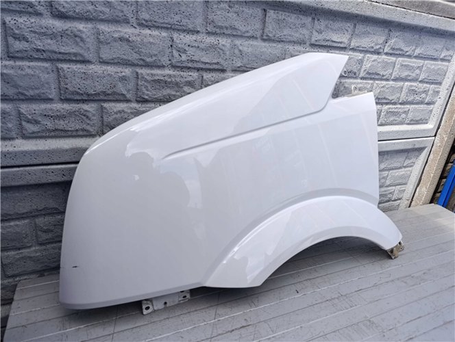 VW CRAFTER 2006 – 2016 BŁOTNIK LEWY PRZEDNI ORYGINAŁ (17522983385)