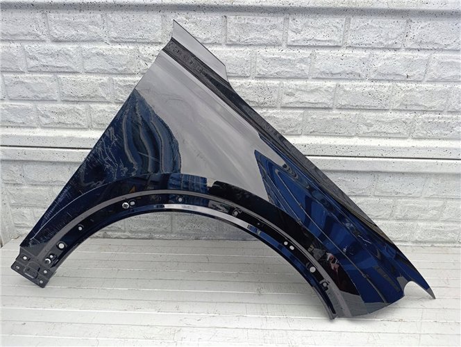 AUDI Q6 E-TRON BŁOTNIK PRZEDNI PRAWY ORYGINAŁ (17522995177)