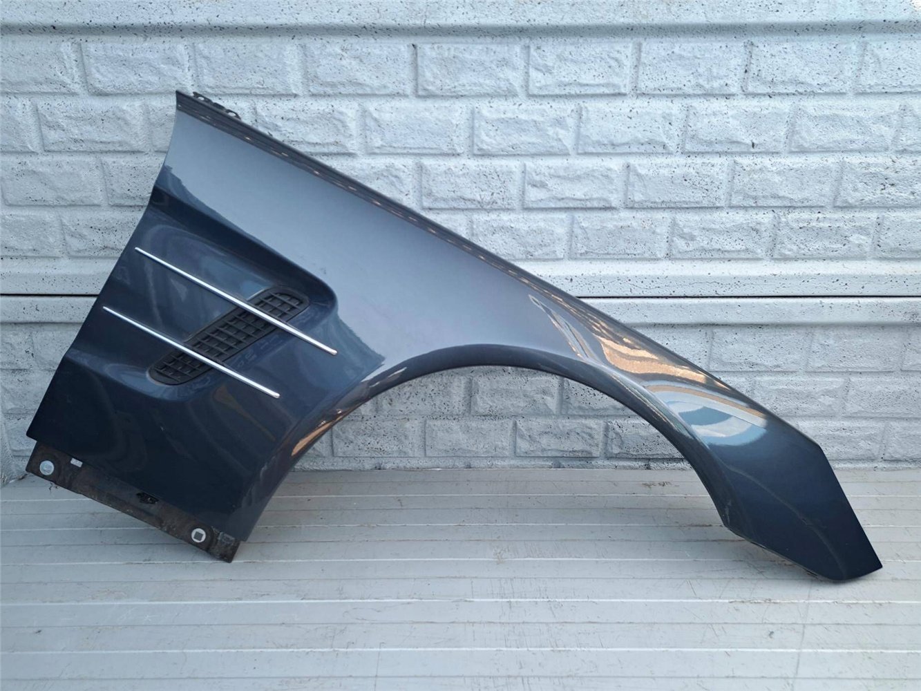 MERCEDES SL W231 R231 BŁOTNIK PRAWY ORYGINAŁ (17524129461)