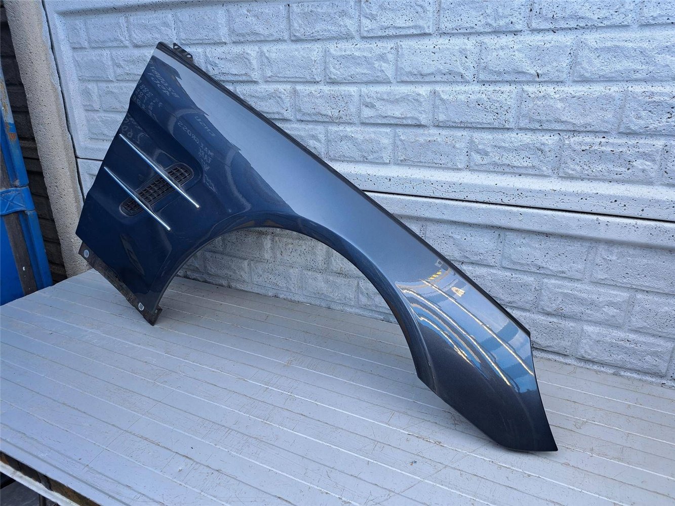 MERCEDES SL W231 R231 BŁOTNIK PRAWY ORYGINAŁ (17524129461)