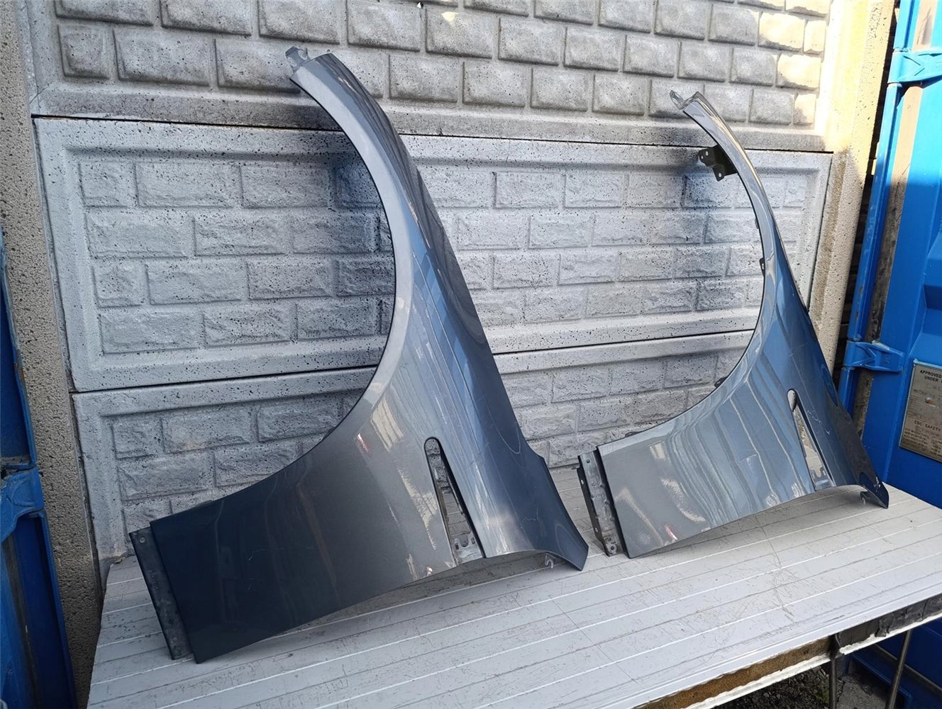 XPENG P7 P-7 BŁOTNIK LEWY PRZEDNI ORYGINAŁ (17525586353)