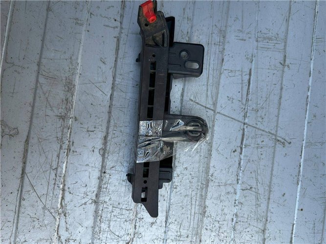 Opel Adam 2012 Ślizg listwy progowej ORYGINAŁ (17527219591)