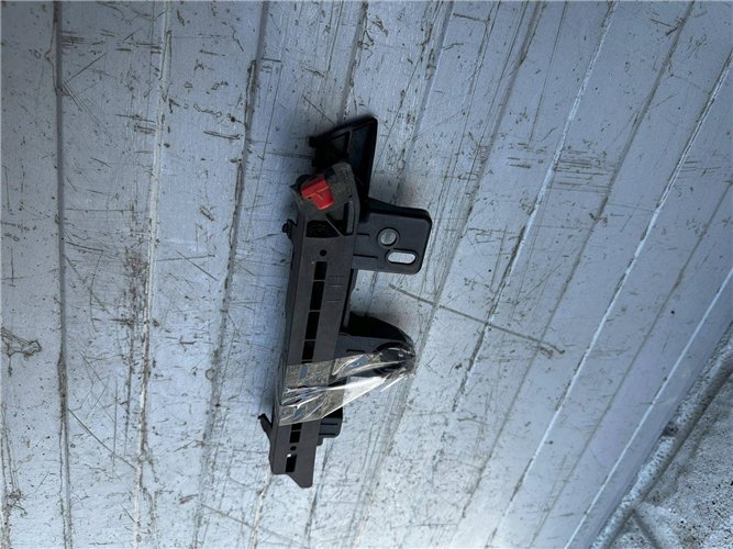 Opel Adam 2012 Ślizg listwy progowej ORYGINAŁ (17527219591)