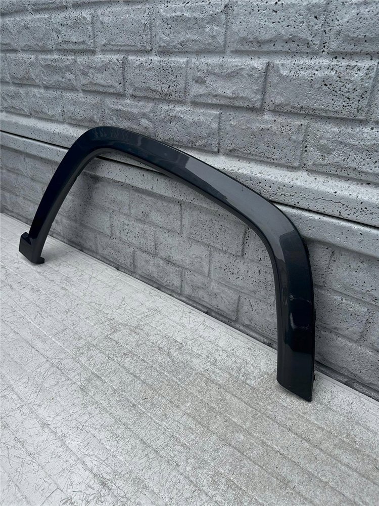 COMPASS II LIFT 20- LISTWA NA BŁOTNIK PRAWY PRZÓD ORYGINAŁ (17527224322)