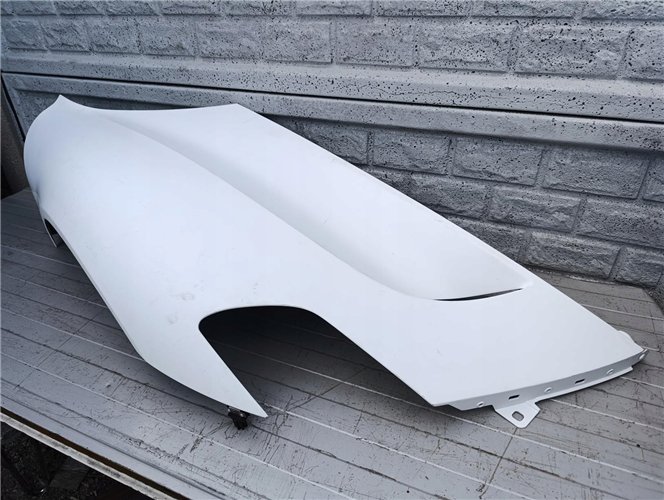 MASERATI MC20 MC-20 BŁOTNIK PRAWY LEWY PRZEDNI ORYGINAŁ (17532812938)