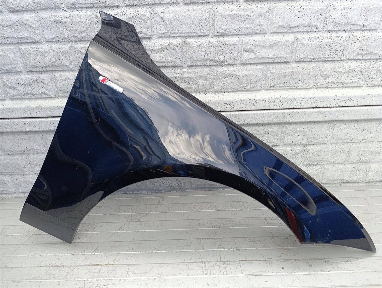 AUDI A7 4G 4G8 BŁOTNIK PRZEDNI PRAWY ORYGINAŁ (17534901357)