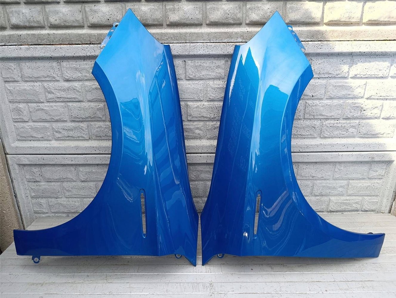 ALFA ROMEO GIULIETTA BŁOTNIK PRZEDNI PRAWY LEWY ORYGINAŁ (17534960694)