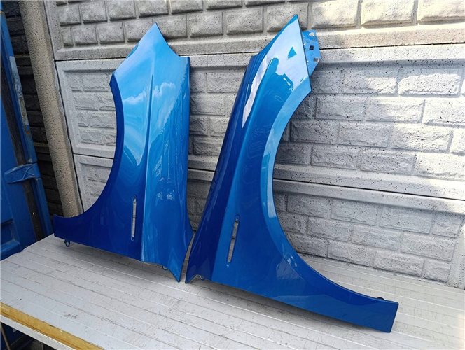 ALFA ROMEO GIULIETTA BŁOTNIK PRZEDNI PRAWY LEWY ORYGINAŁ (17534960694)