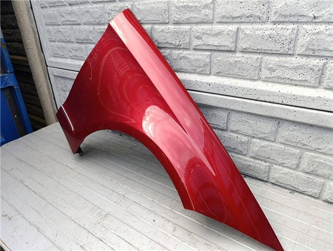 MERCEDES CLS W 218 W218 BŁOTNIK PRZEDNI PRAWY ORYGINAŁ (17534977002)