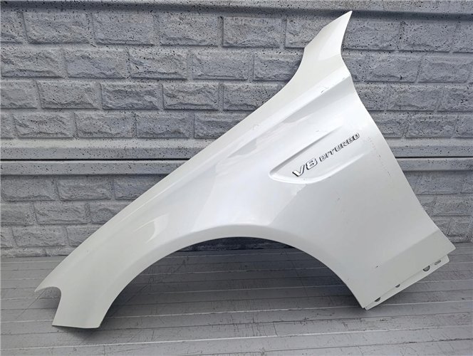 MERCEDES C KLASA W205 6,3 AMG BŁOTNIK PRAWY ORYGINAŁ (17536294578)