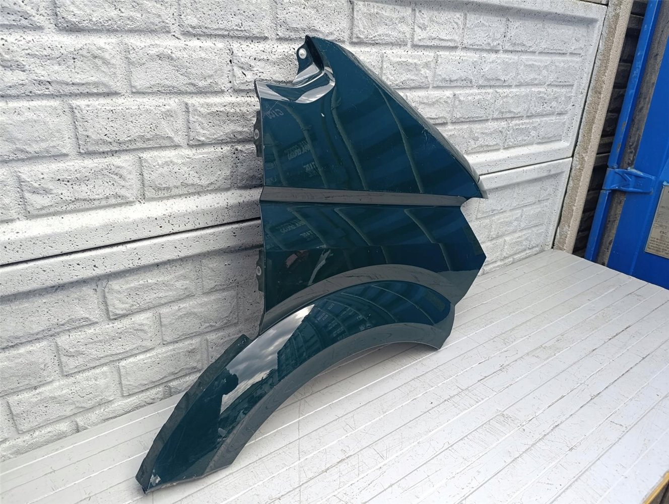 VW CRAFTER MAN TGE 2017-2024 BŁOTNIK PRZEDNI PRAWY ORYGINAŁ (17536347255)