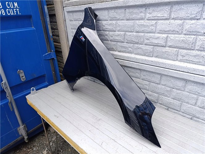 BMW 5 G60 BŁOTNIK PRAWY 2023- ORYGINAŁ (17536392406)