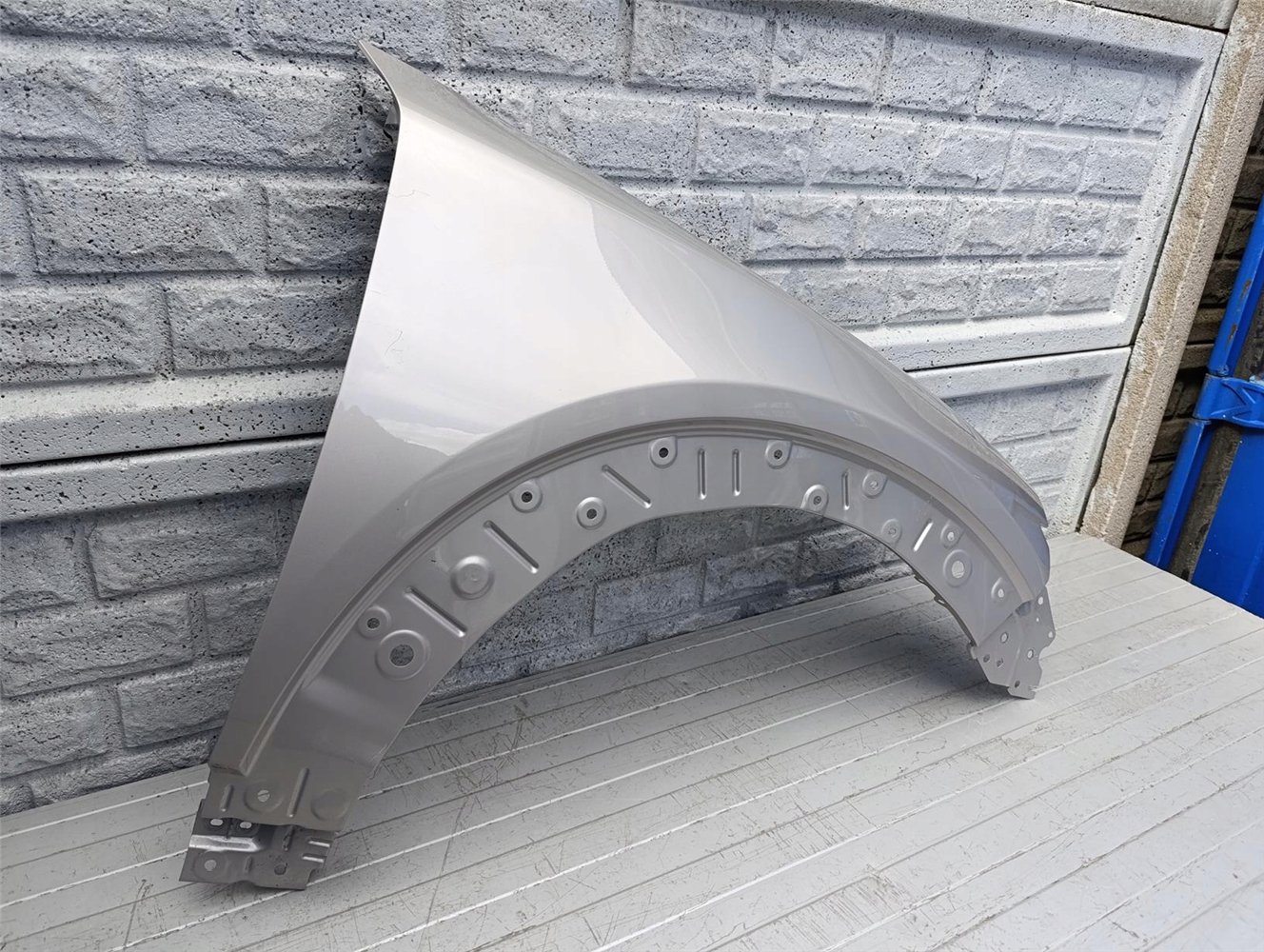 BŁOTNIK PRAWY PRZEDNI MAZDA CX30 CX-30 ORYGINAŁ (17536396016)