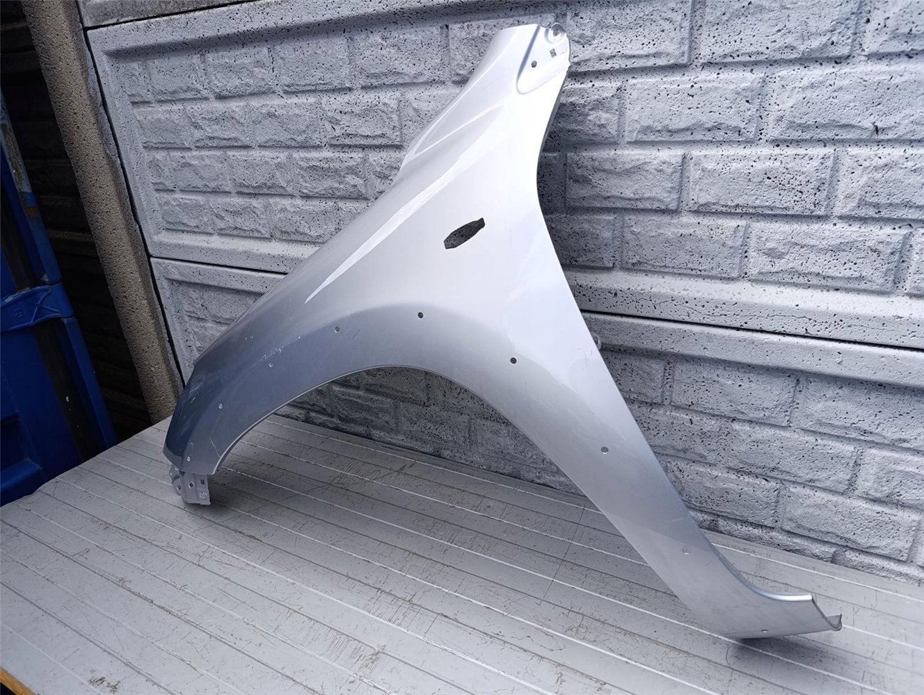 TOYOTA RAV4 RAV-4 2006 - 2010 BŁOTNIK LEWY PRZÓD ORYGINAŁ (17536409012)