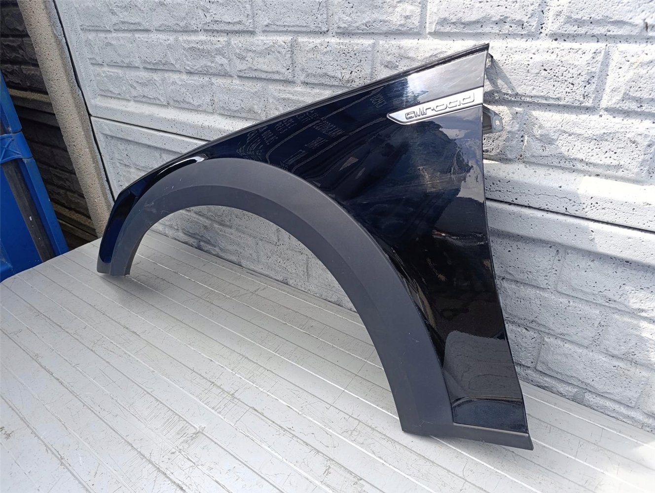 AUDI A4 ALLROAD B9 19-23 BŁOTNIK LEWY ORYGINAŁ (17536414352)