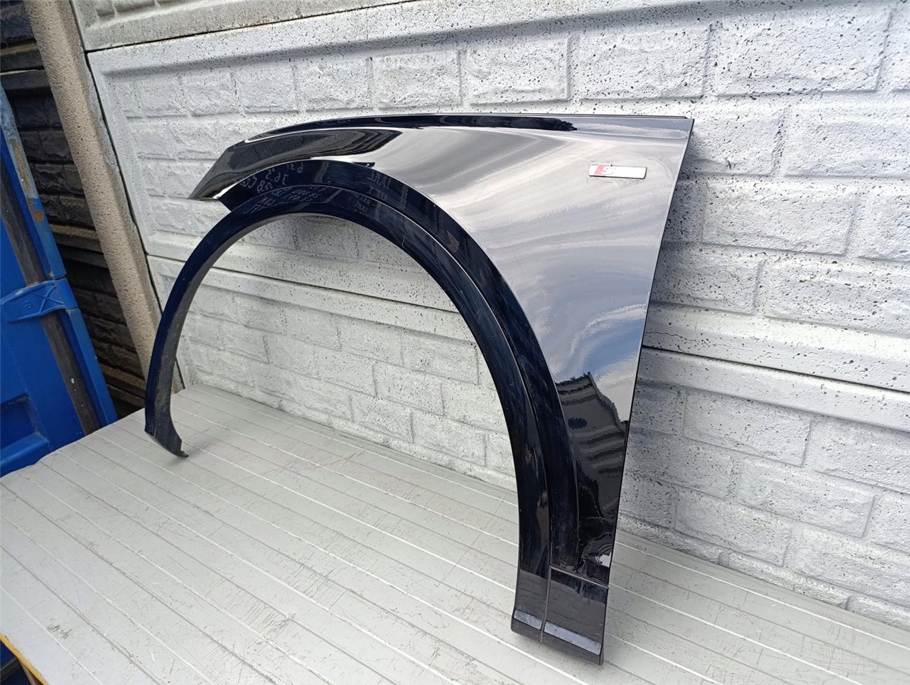 AUDI Q5 2 80A 2017- 2024 BŁOTNIK LEWY PRZEDNI ORYGINAŁ (17536435963)