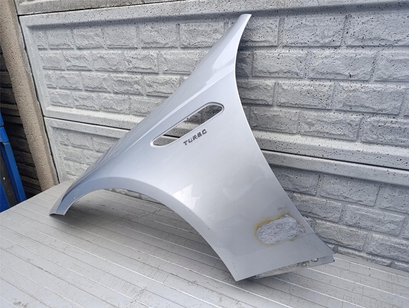 MERCEDES EQC W293 W 293 BŁOTNIK PRZEDNI LEWY ORYGINAŁ (17545483180)