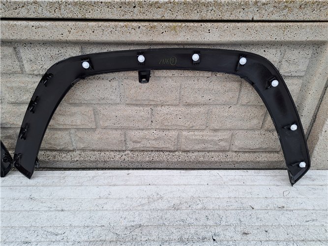 TOYOTA RAV 4 LISTWA PRAWA LEWA po 19 r ORYGINAŁ (17547276165)