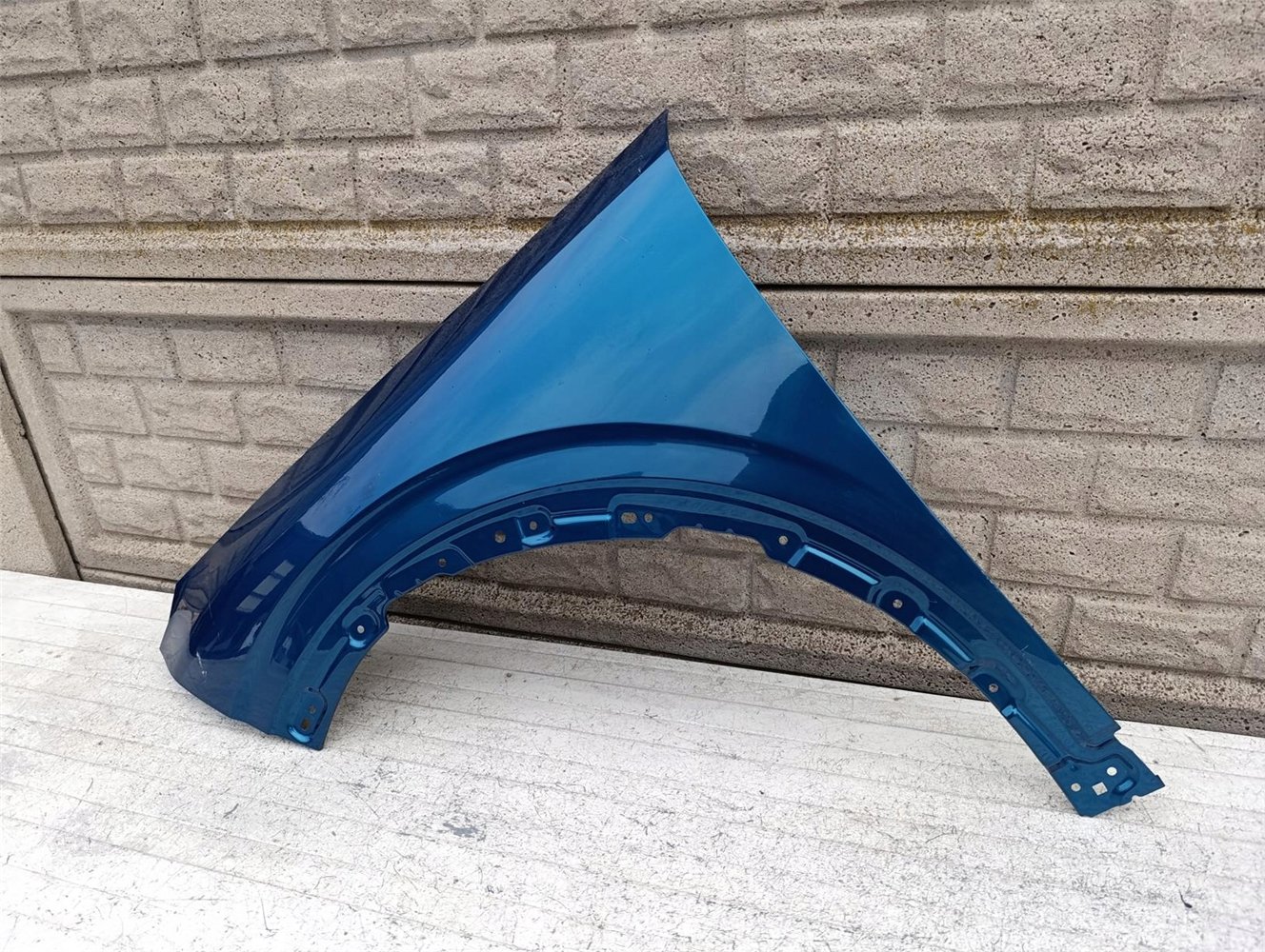 PEUGEOT 3008 24-25 BŁOTNIK PRZEDNI LEWY ORYGINAŁ (17547315703)