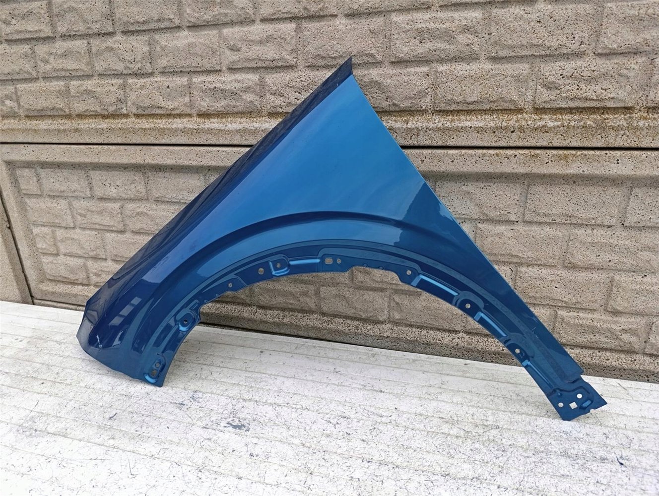 PEUGEOT 3008 24-25 BŁOTNIK PRZEDNI LEWY ORYGINAŁ (17547315703)