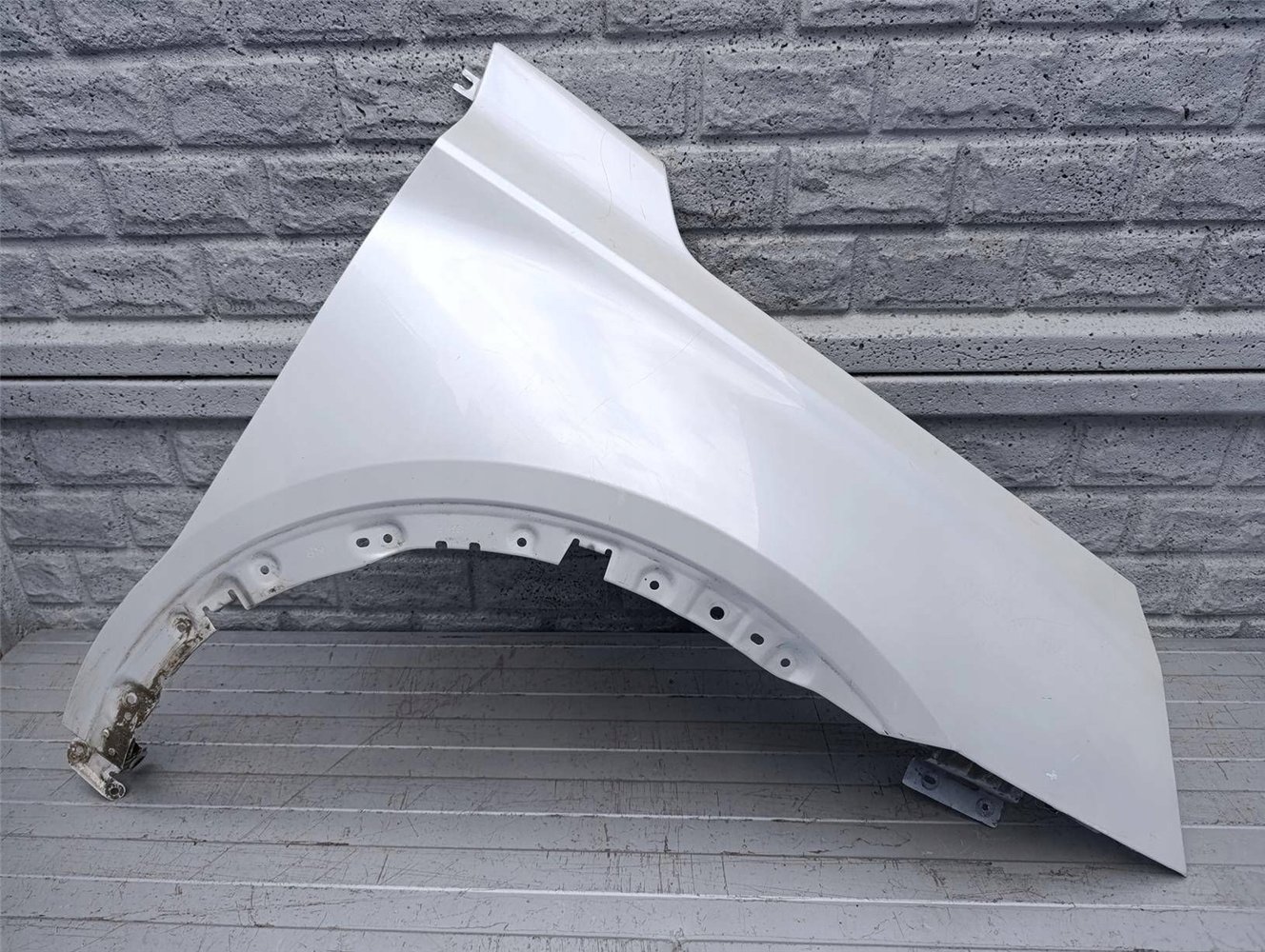 CITROEN DS7 DS 7 BŁOTNIK PRAWY PRZEDNI ORYGINAŁ (17547501425)