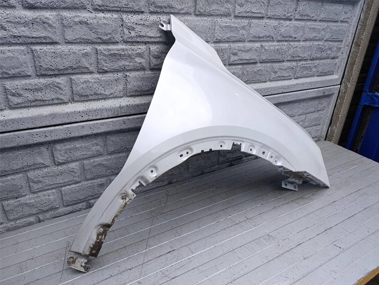 CITROEN DS7 DS 7 BŁOTNIK PRAWY PRZEDNI ORYGINAŁ (17547501425)