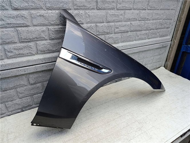 JAGUAR XE 2015-2022 BŁOTNIK PRAWY PRZEDNI ORYGINAŁ (17550040412)