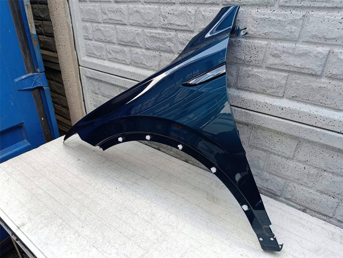 VW TIGUAN 2 II LIFT 2021- BŁOTNIK LEWY PRZEDNI ORYGINAŁ (17550550946)